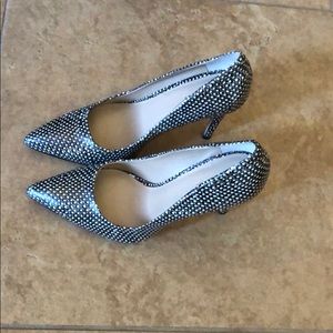 Black/white Black Saks Fifth Ave pumps